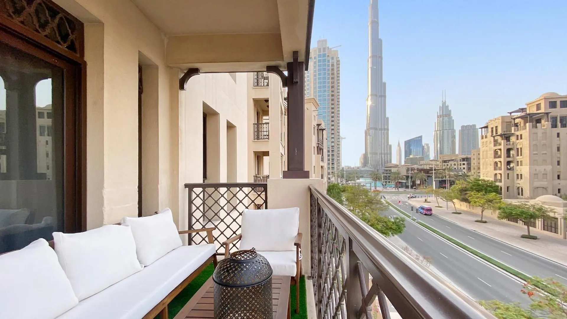 5 Min Walk To Burj Khalifa 2Bhk Luxury Downtown Burj Haven Apartment Dubai