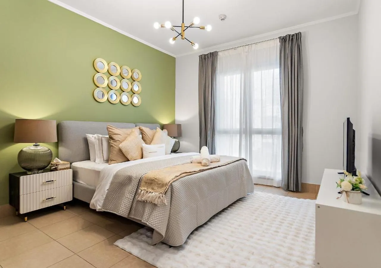 5 Min Walk To Burj Khalifa 2Bhk Luxury Downtown Burj Haven Apartment Dubai