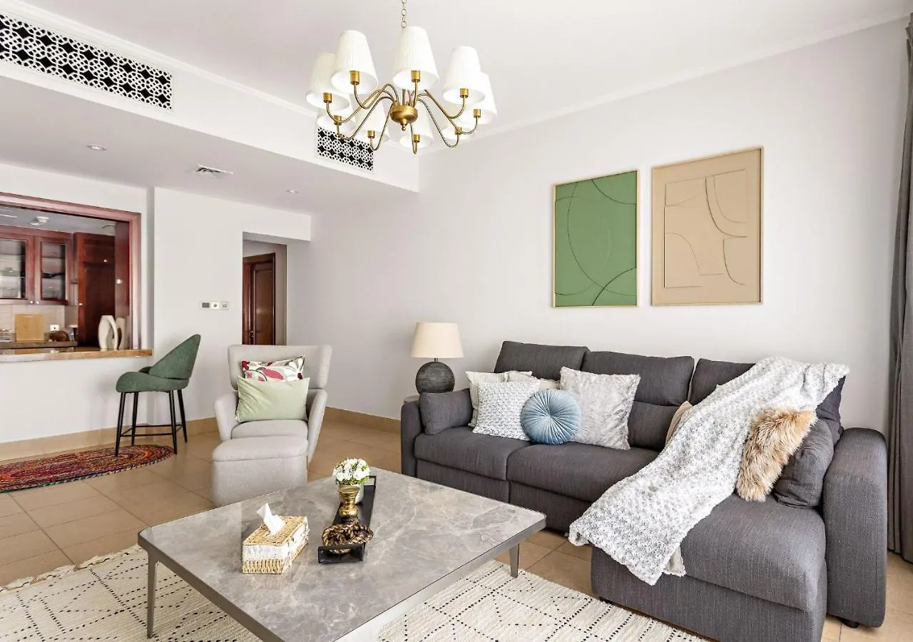 5 Min Walk To Burj Khalifa 2Bhk Luxury Downtown Burj Haven Apartment Dubai