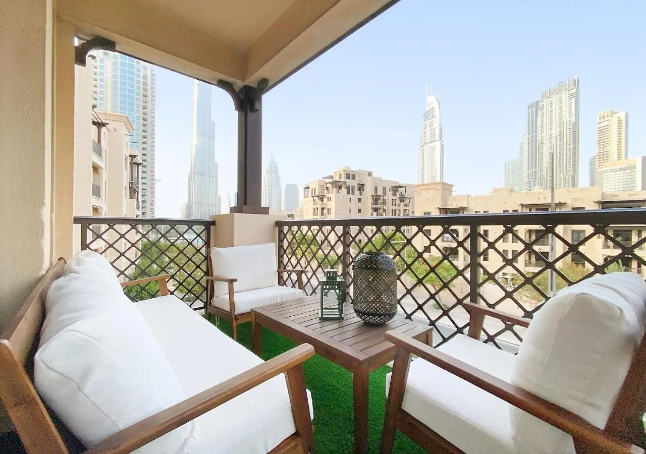 5 Min Walk To Burj Khalifa 2Bhk Luxury Downtown Burj Haven Apartment Dubai
