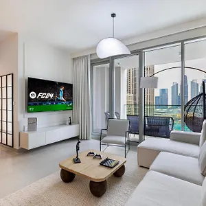 Luxury 4br Burj Khalifa & Fountain Views شقة